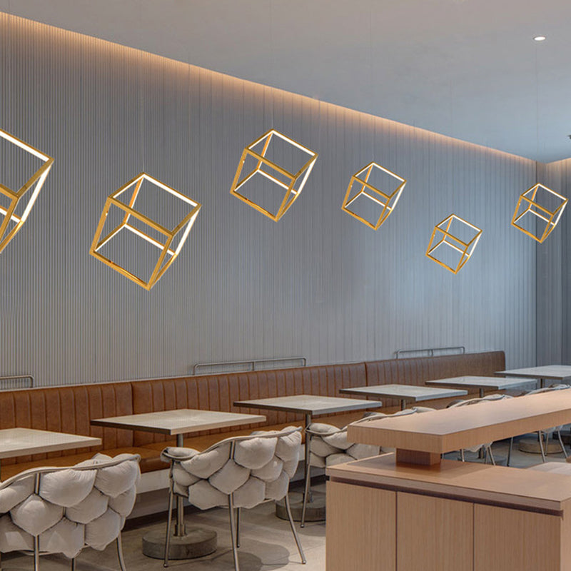 Lampe à suspension géométrique nordique Aluminium Salon LED Pendard Lightture en or