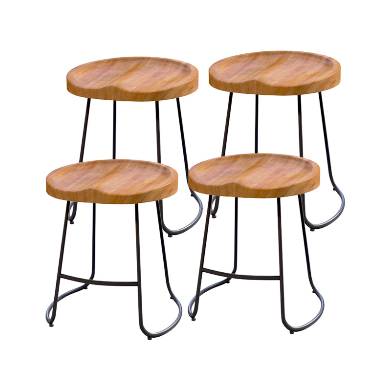 Modern Style Bar Stuhl konturierte Holzsitz Schlittenbeine Barhocker für Innenräume