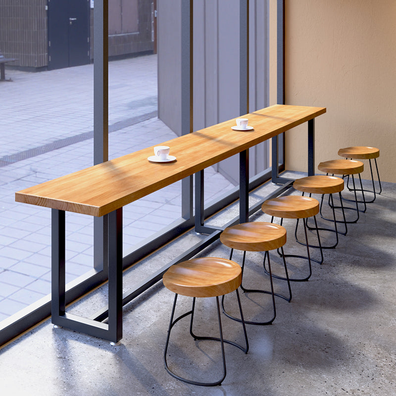 Modern Style Bar Stuhl konturierte Holzsitz Schlittenbeine Barhocker für Innenräume