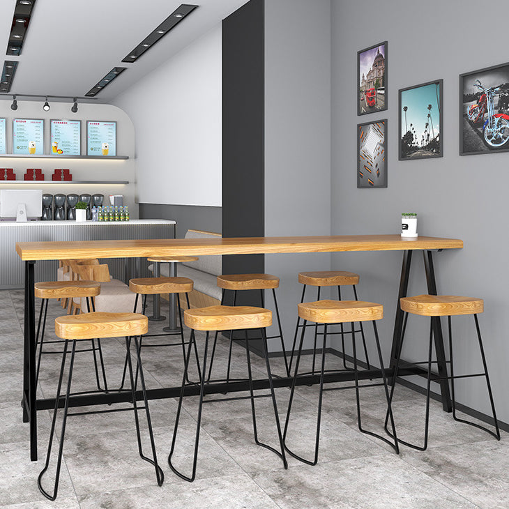 Light Brown Modern Style Bar Table in Solid Wood and Iron Cafe Bar Table, Only Table