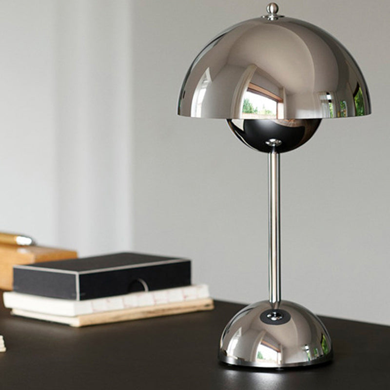 Colorful Macaron Desk Lamp Modern Style Desk Lighting Fixture for Sitting Room