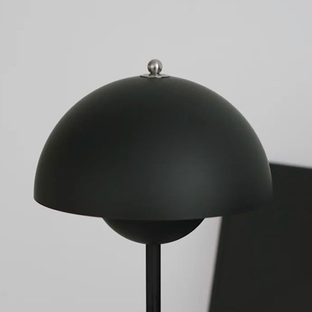 Colorful Macaron Desk Lamp Modern Style Desk Lighting Fixture for Sitting Room