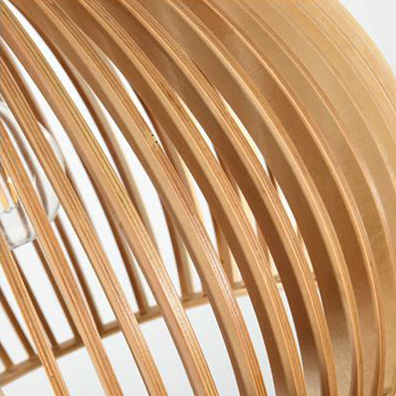 Éclairage suspendu de style contemporain avec une teinte en bois avec une teinte en bois