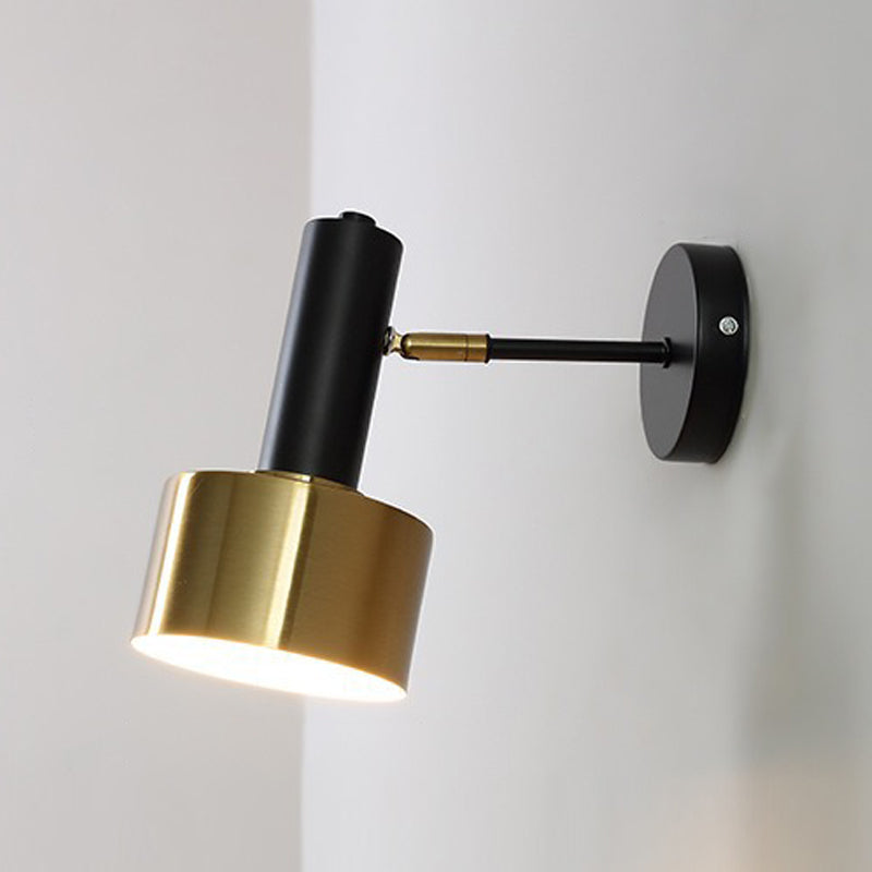 Éclairage mural de lecture en métal géométrique