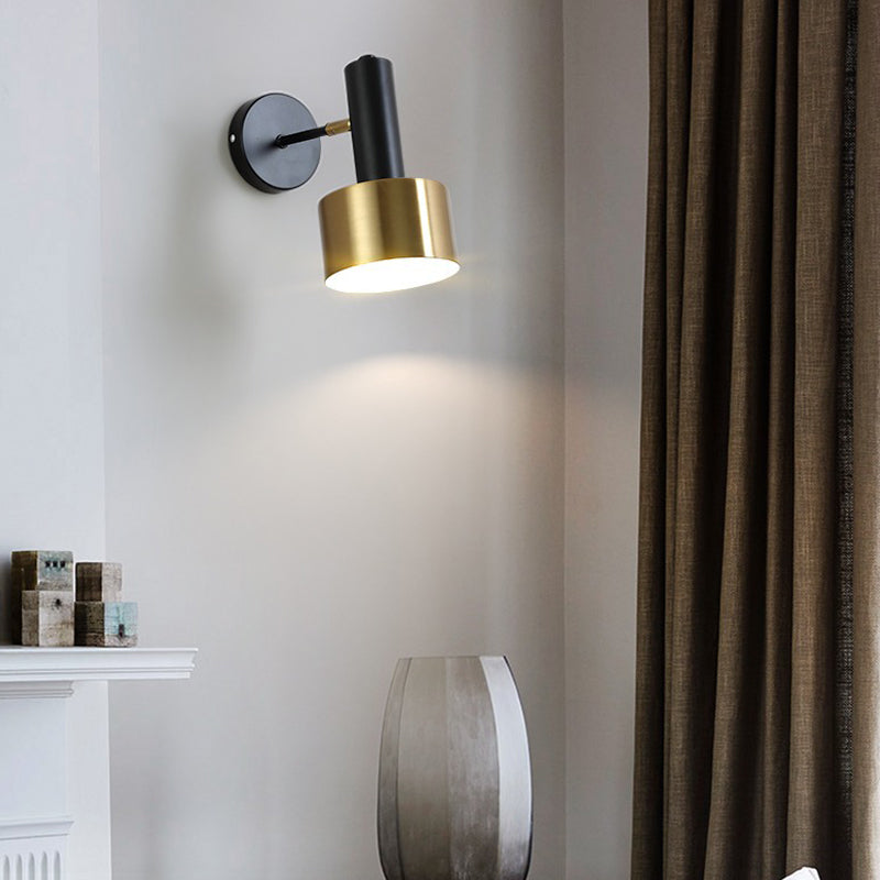 Éclairage mural de lecture en métal géométrique