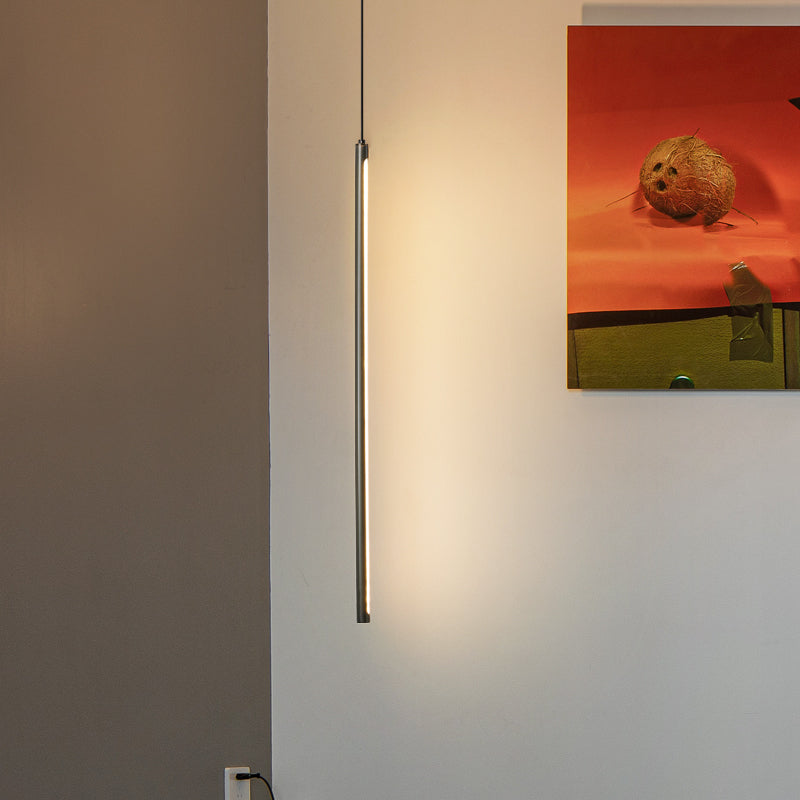 Lumières suspendues linéaires Symiss à montage suspendu en métal moderne pour chambre à coucher