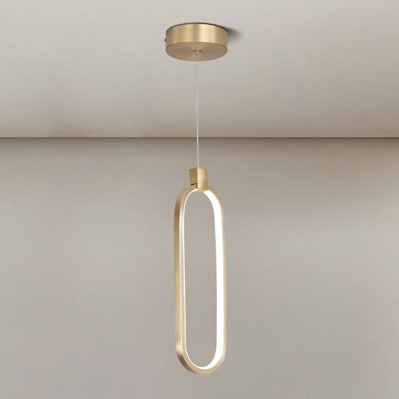 Lumières suspendues linéaires Symiss à montage suspendu en métal moderne pour le chevet