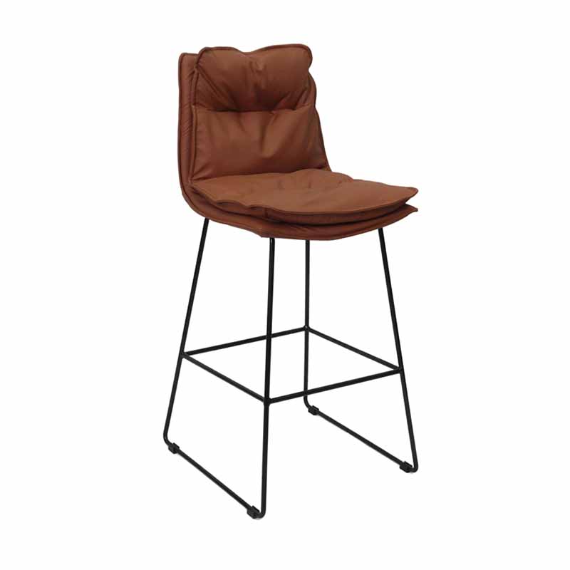 Scandinavian Leather Counter Stools Black Metal Low Back Bar Stools with Footrest