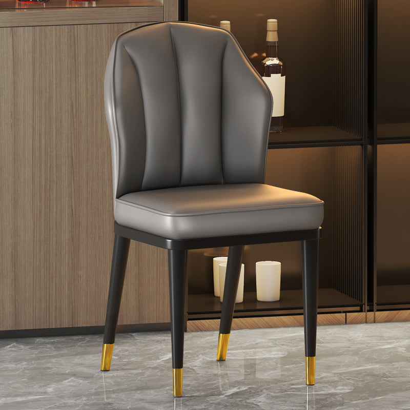 Sillas sin brazos de comedor de metal Glam tapizadas sillas de cuero para restaurante