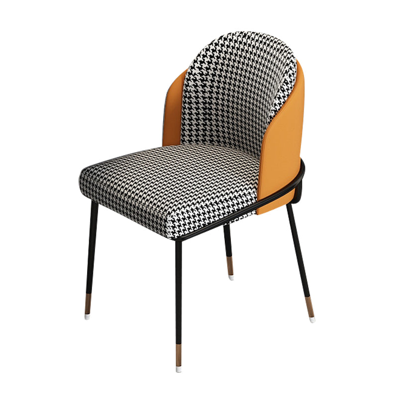 Silla de comedor de metal Glam, silla sin brazos lateral de comedor tapizada para uso en restaurantes
