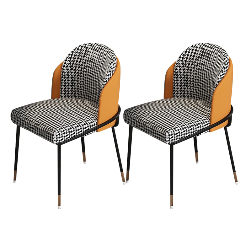 Silla de comedor de metal Glam, silla sin brazos lateral de comedor tapizada para uso en restaurantes