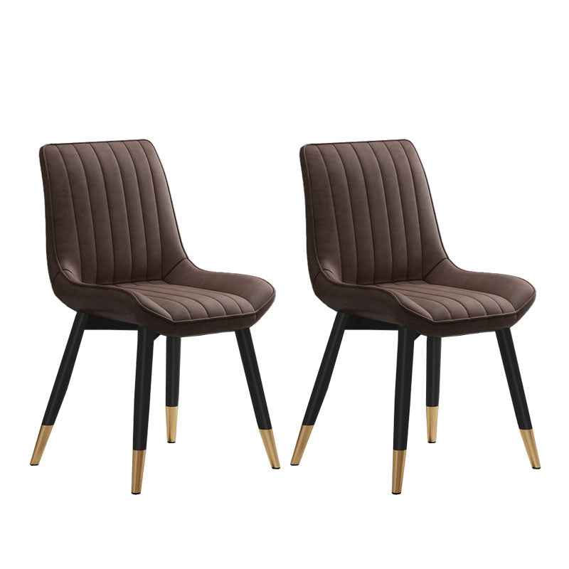 Silla auxiliar de comedor contemporánea Silla Parsons curvada de cuero con acabado mate