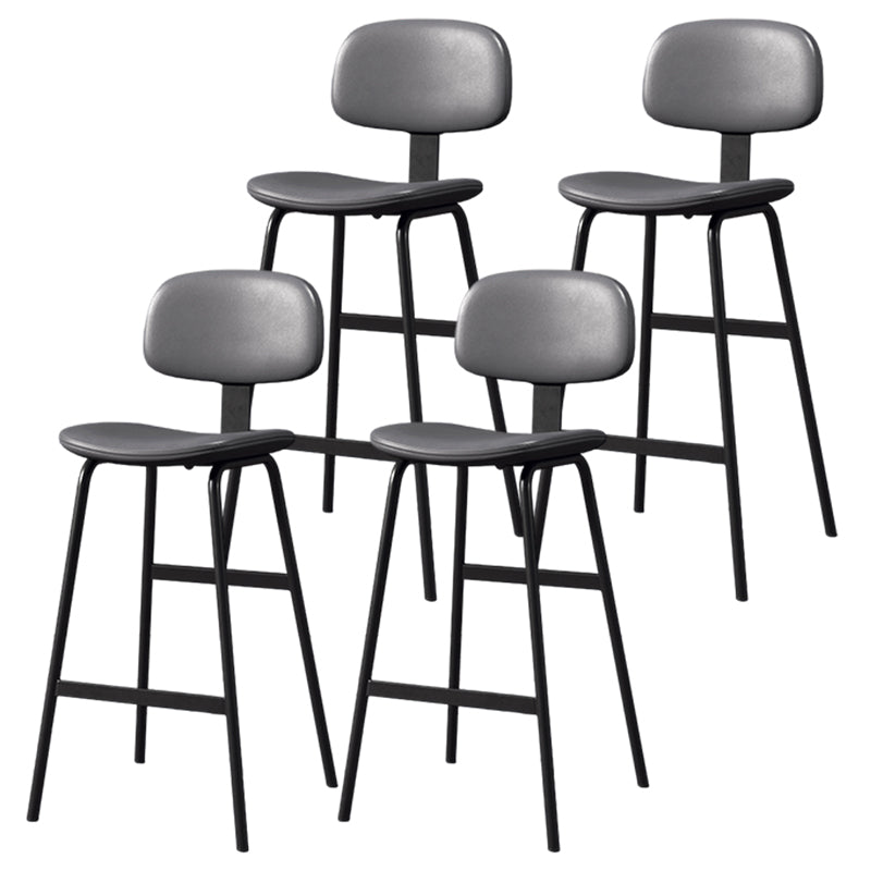Barhocker im modernen Stil, Metallbeine, Eimer-Ledersitz, Barhocker für die Restaurantküche