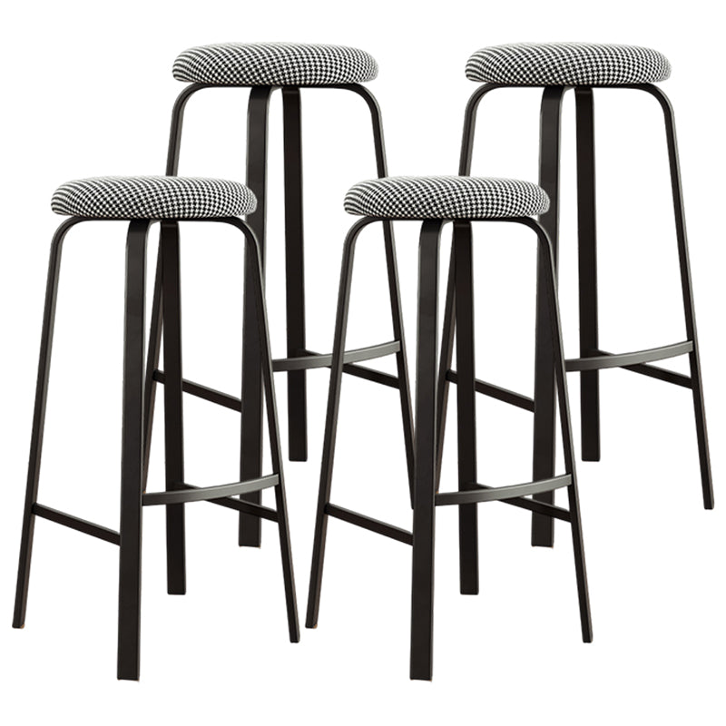 Modern Style Bar-stool Round Seat Barstool with Footrest and Metal Base