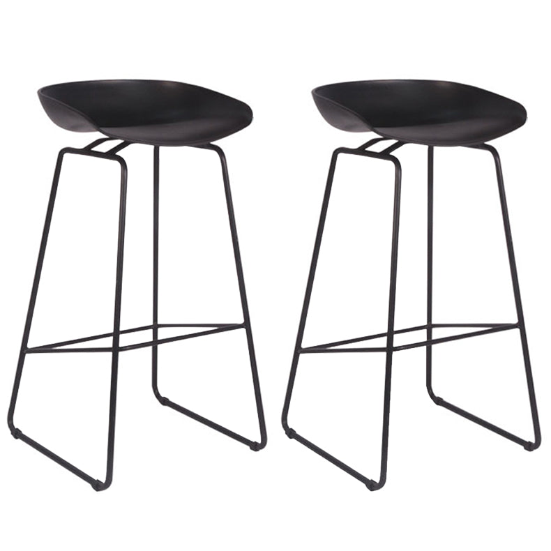 Modern Style Bar-stool Sled Legs with Iron Footrest Low Back Barstool for Kitchen