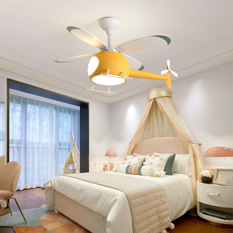 Éclairage de ventilateur de plafond de style pour enfants Metal 4 Plafond léger lampe à fans pour restaurant