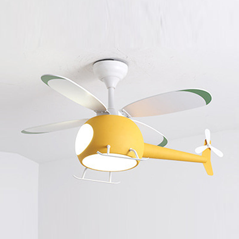 Éclairage de ventilateur de plafond de style pour enfants Metal 4 Plafond léger lampe à fans pour restaurant