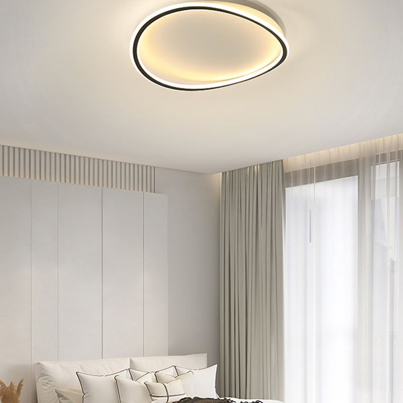 Black Flush Mount Ceiling Lighting Fixture Minimalist LED Metal Flush Mount Lighting