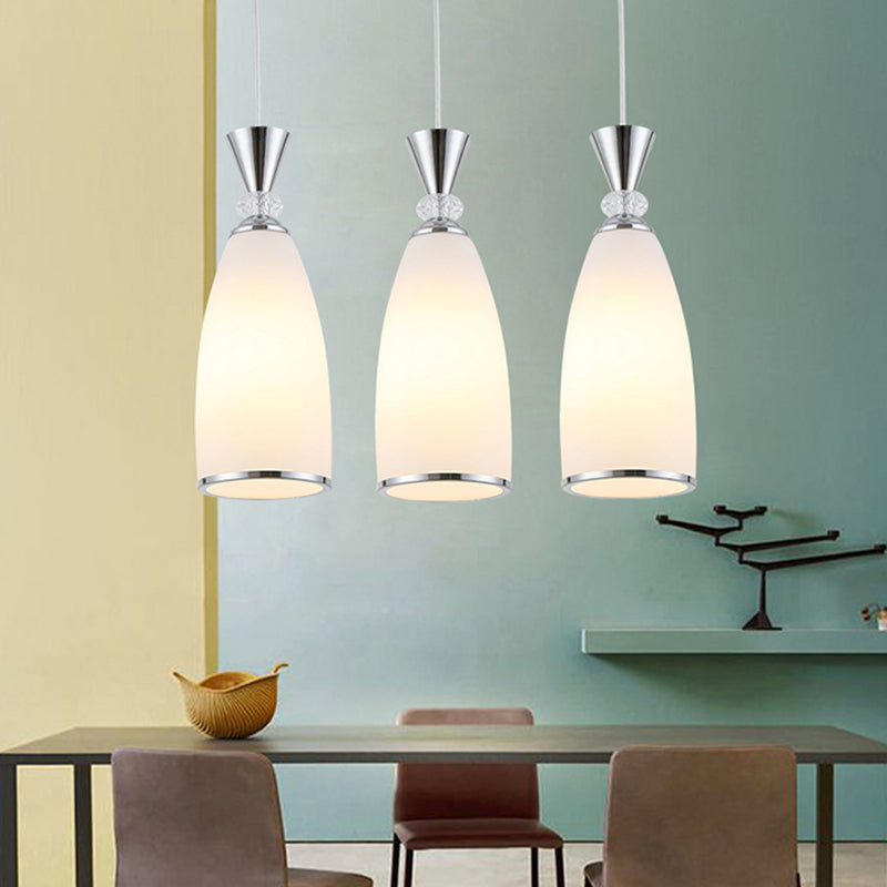 Salle à manger suspendue pendante de style moderne avec une teinte en verre blanc