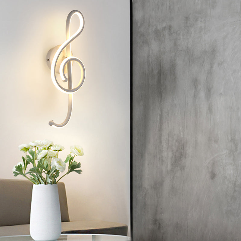 Moderner Stil Metall Wandleuchte lineare Form LED -Wandleuchte für Schlafzimmer