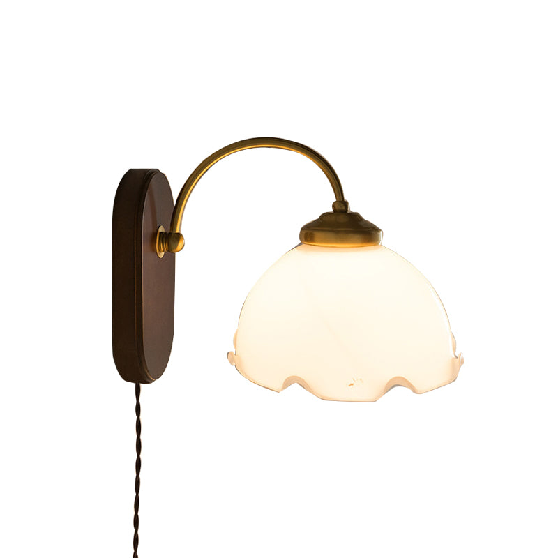 Éclairage mural en verre de forme unique