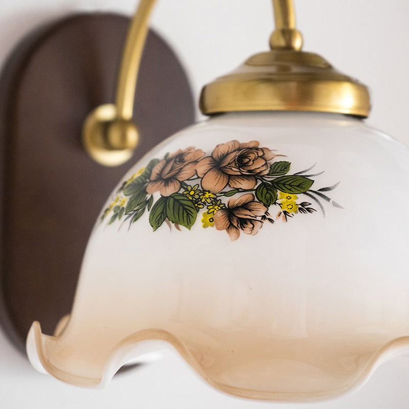 Éclairage mural en verre de forme unique