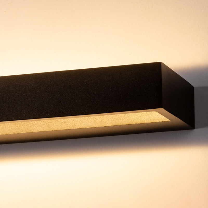 Square Shape Metal Wall Sconce Modern Style Single Light Wall Lighting Fixtures in Black