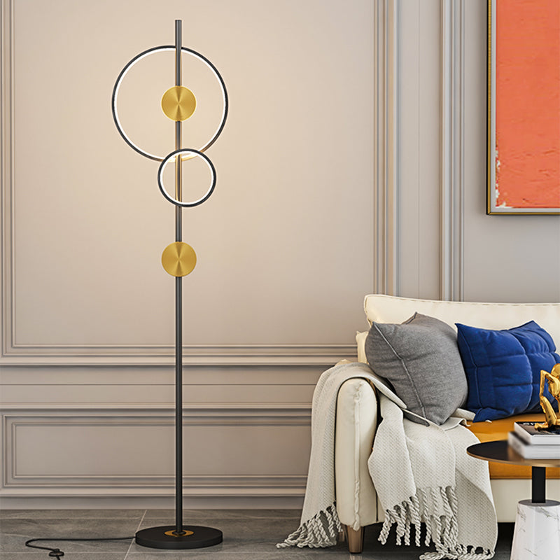 Lampada a forma di imbuto in metallo Lampada moderna stile moderno 2 luci lampada da pavimento in nero in nero