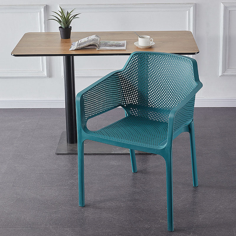 Eigentijdse eet- en accentstoelen matte afwerking plastic vaste achterstoel stoel