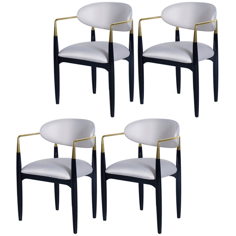 Silla de comedor tapizada con acabado mate y respaldo abierto contemporáneo para sala de conferencias