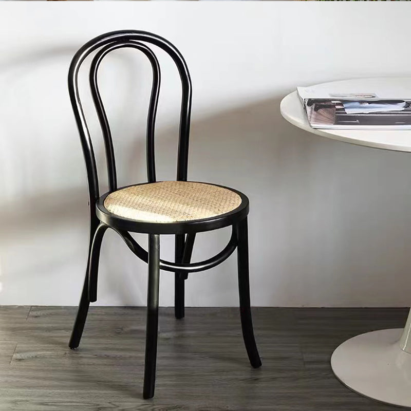 Zeitgenössisches Design Windsor Back Side Chairs Armless Holzbeinseitenstühle
