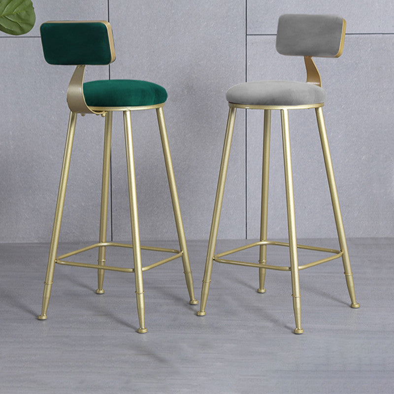 Glam Barhocker ohne Armlehnen, Barhocker aus Eisen, Milchteeladen, mit Samtkissen