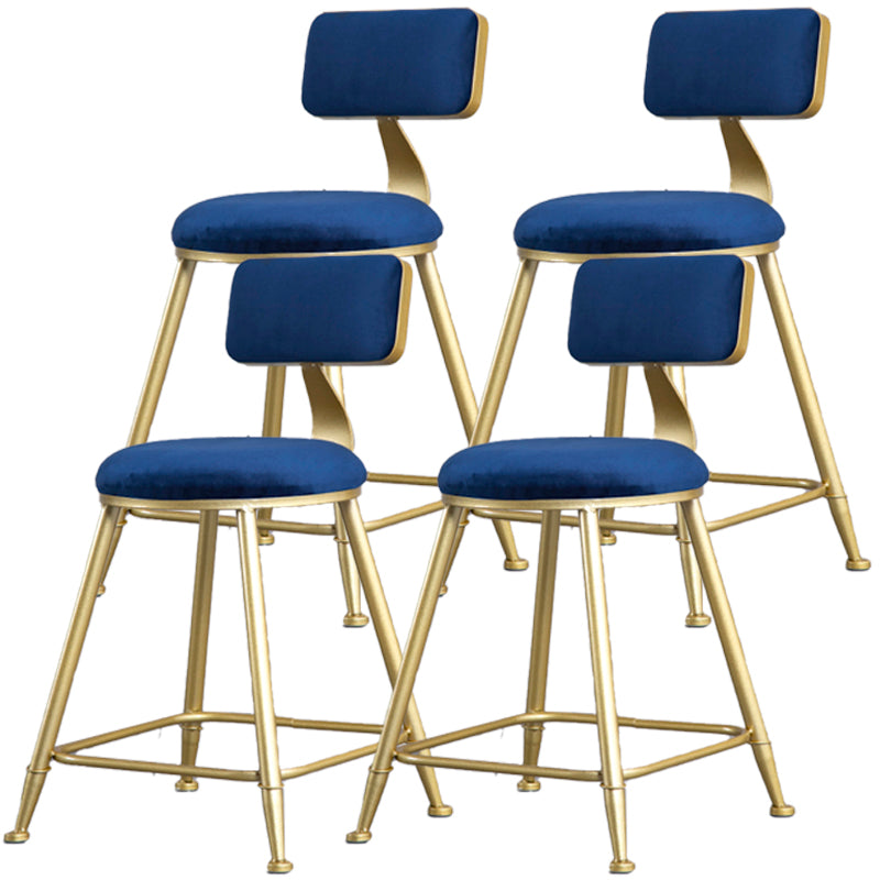 Glam Barhocker ohne Armlehnen, Barhocker aus Eisen, Milchteeladen, mit Samtkissen