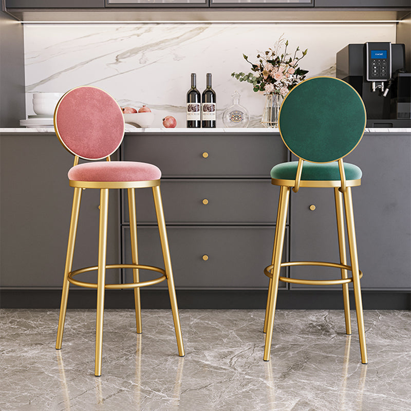 Glam Rückenlehne, armloser Thekenhocker, Café-Barhocker aus Eisen mit Samtkissen und Pedal