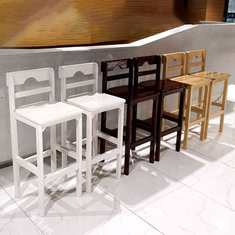 Zeitgenössischer Barhocker aus massivem Holz, Bristol-Barhocker mit Fußstütze und niedriger Rückenlehne