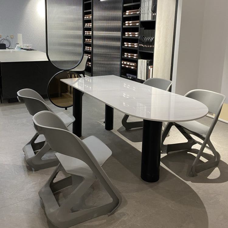 Mesa blanca de forma irregular para la mesa de la isla de piedra sinterizada del restaurante con 3 patas