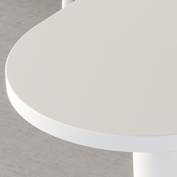 Table en bois irrégulière pour restaurant Table à manger moderne avec 3 pieds