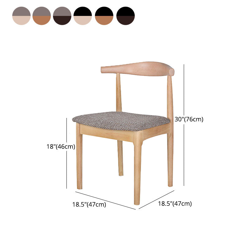 Silla lateral escandinava de madera de caucho con respaldo abierto, silla de comedor tapizada en nogal