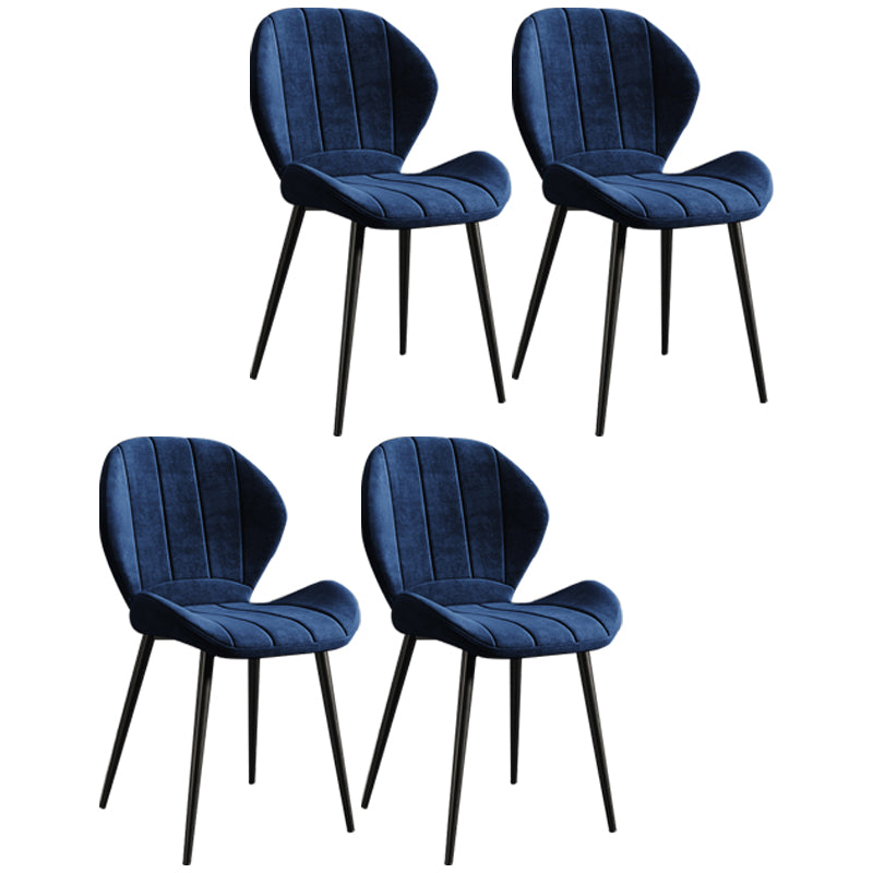 Silla lateral casera tapizada escandinava Wingback Silla de comedor con acabado mate