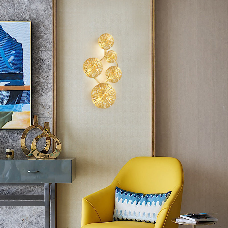 Éclairage mural de forme multiples uniques Éclairage mural métallique de style moderne en laiton