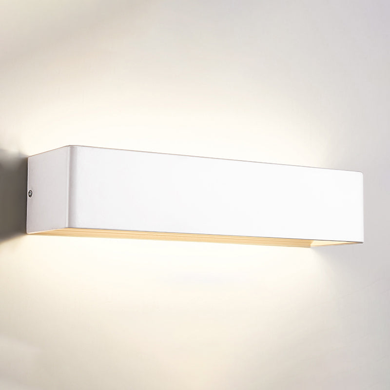 Forme carrée en métal applique de style moderne 2 lumières