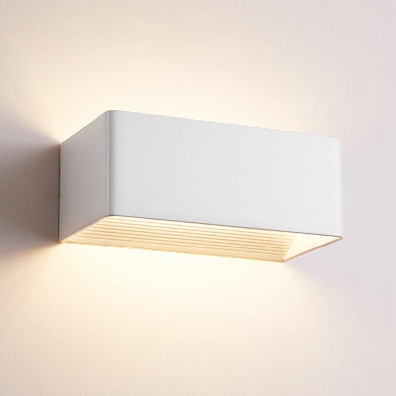 Forme carrée en métal applique de style moderne 2 lumières