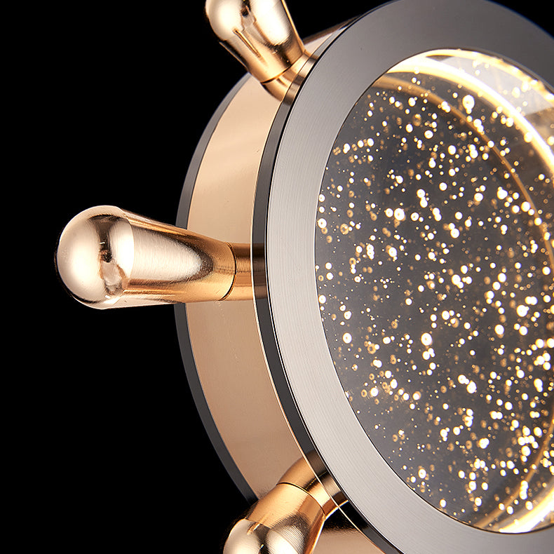 Pendentif contemporain en or