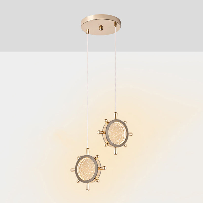 Pendentif contemporain en or