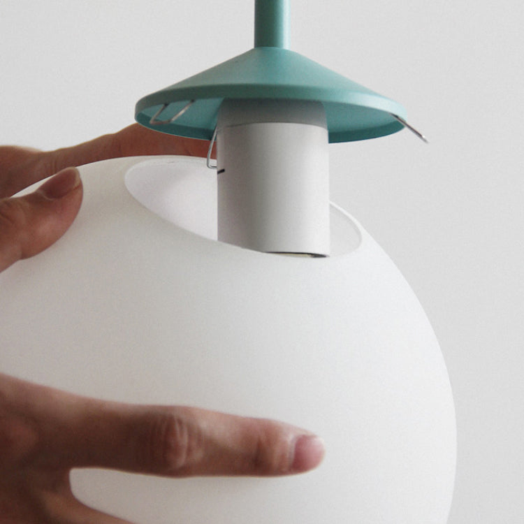 Créatif 1-Light Plafond pendentif feuille de verre clair lampe suspendue pour la salle à manger