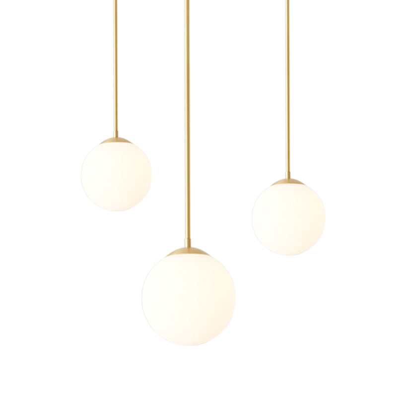 Salle de restauration sphérique lampe suspendue en verre blanc 1 bulbe de style simple léger en laiton