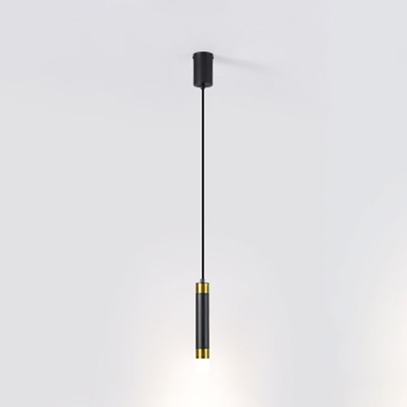 Lumière suspendue métallique