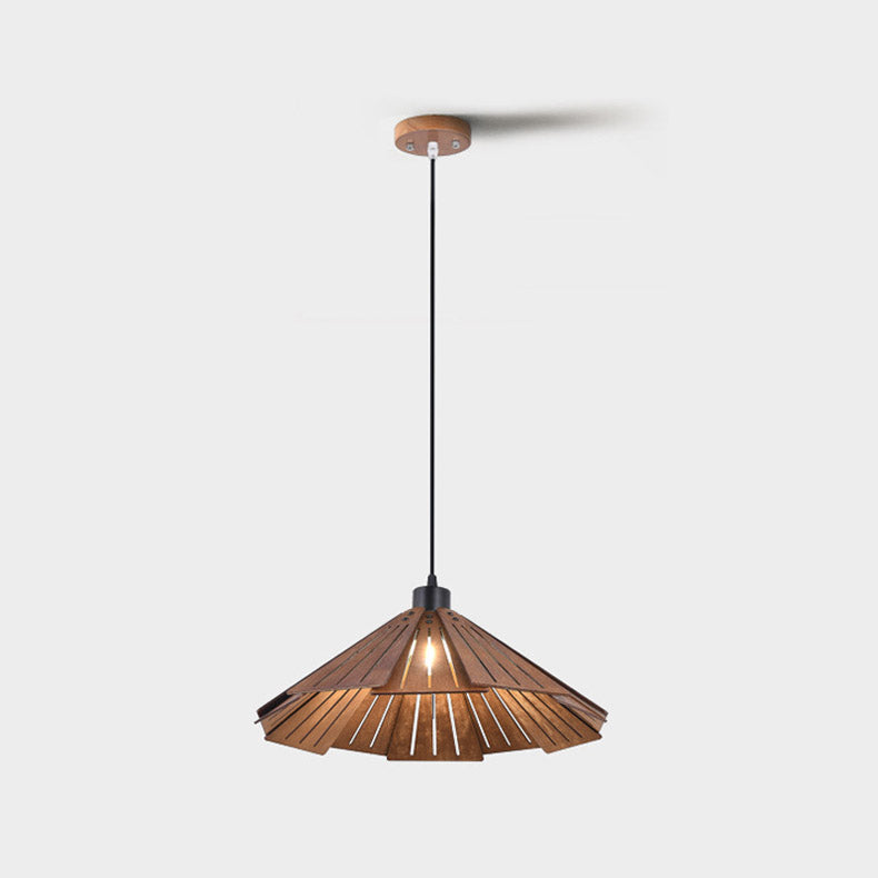 Style contemporain suspendu en bois