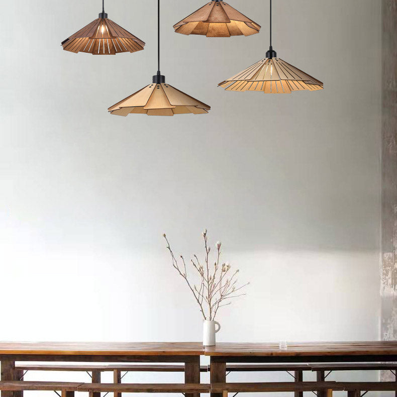 Style contemporain suspendu en bois