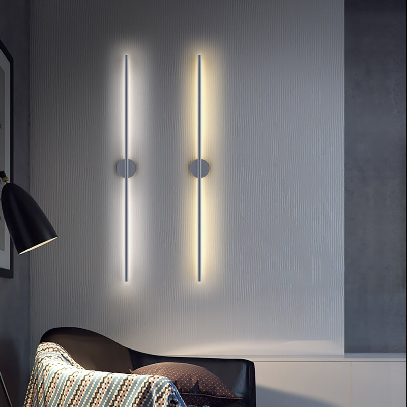Zeitgenössische graue Wandleuchte gerade Form LED -Wandleuchten mit Metall für Schlafzimmer